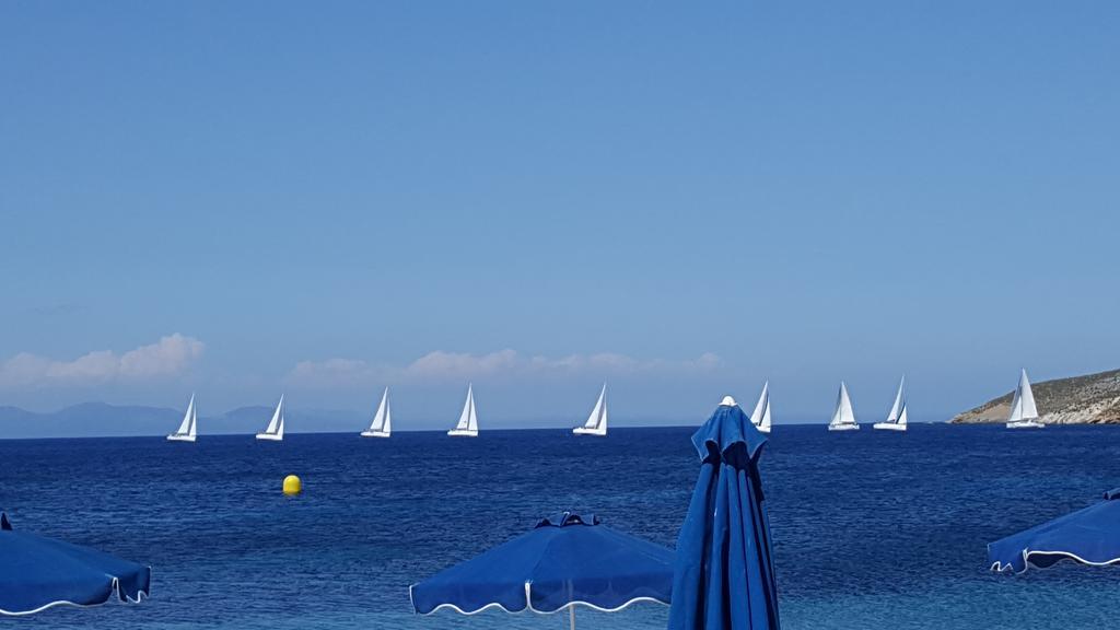 Dream Island Hotel Livadia  Extérieur photo