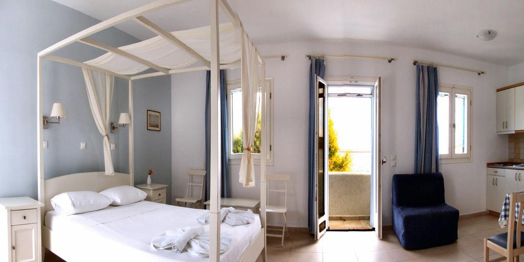 Dream Island Hotel Livadia  Extérieur photo